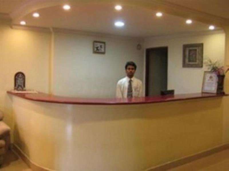 Secundurabad Priya Residency Hotel מראה חיצוני תמונה